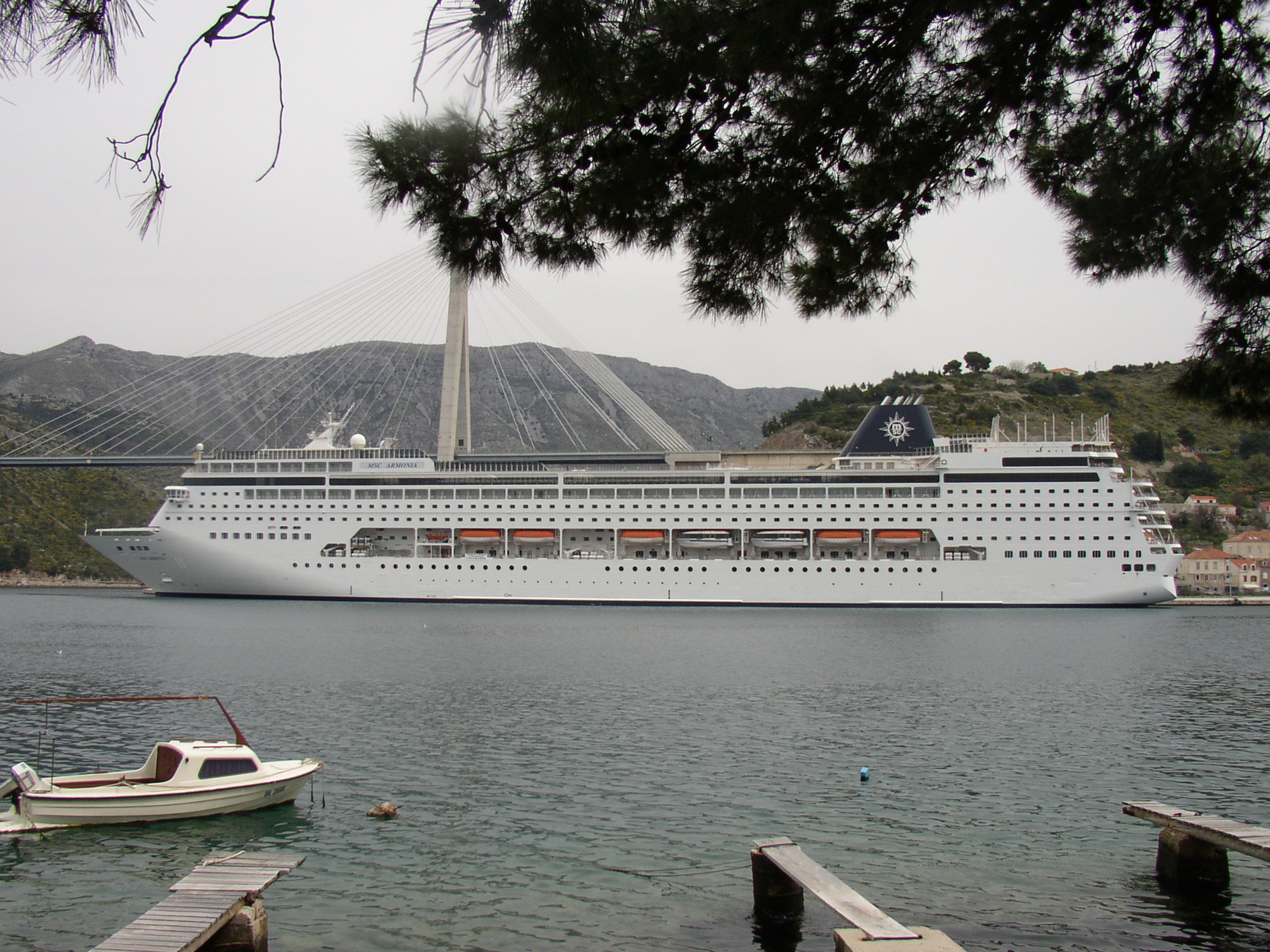 Izvorni naziv: msc armonia 04.JPG
