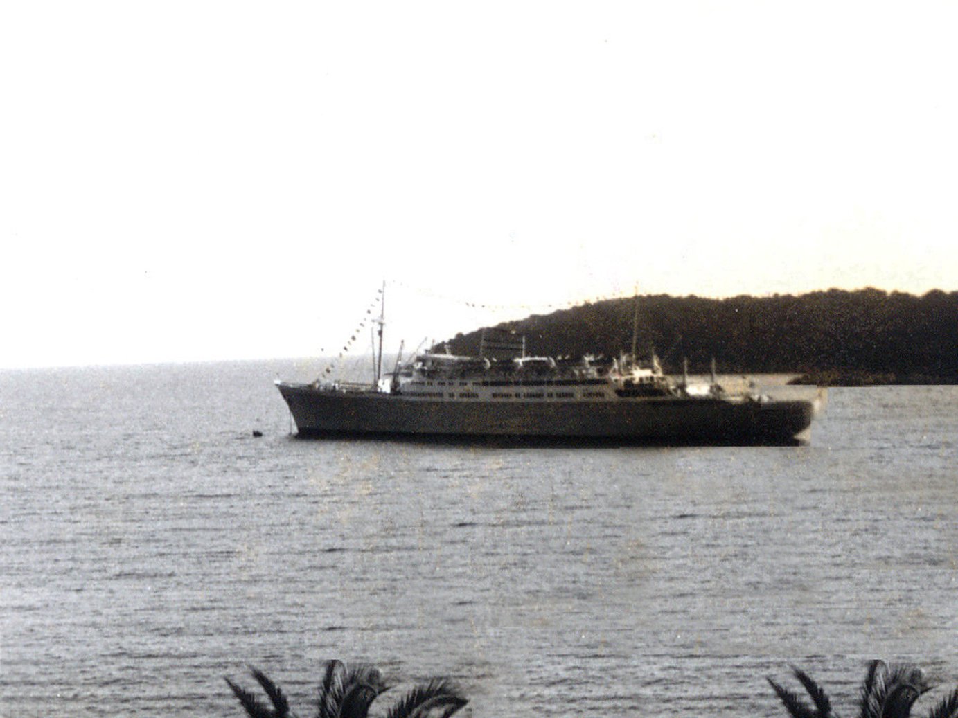Izvorni naziv: Oslofjord-prvi-dolazak-1953.na-sidriste-pored-Lokruma.jpg