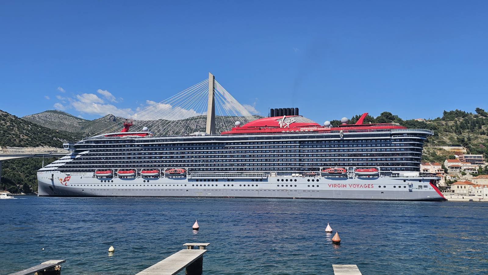 Scarlet Lady