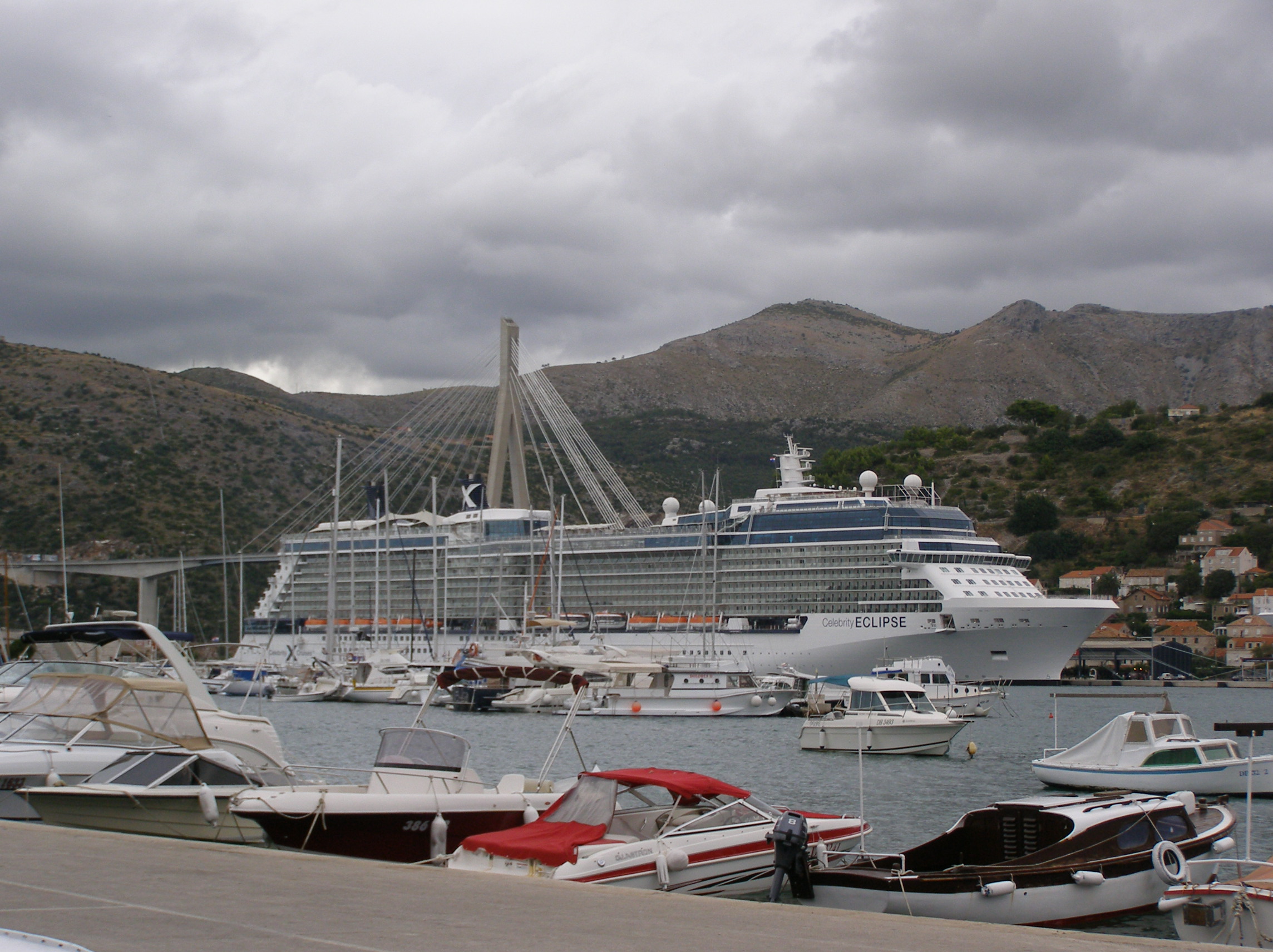 Izvorni naziv: celebrity eclipse 02.JPG