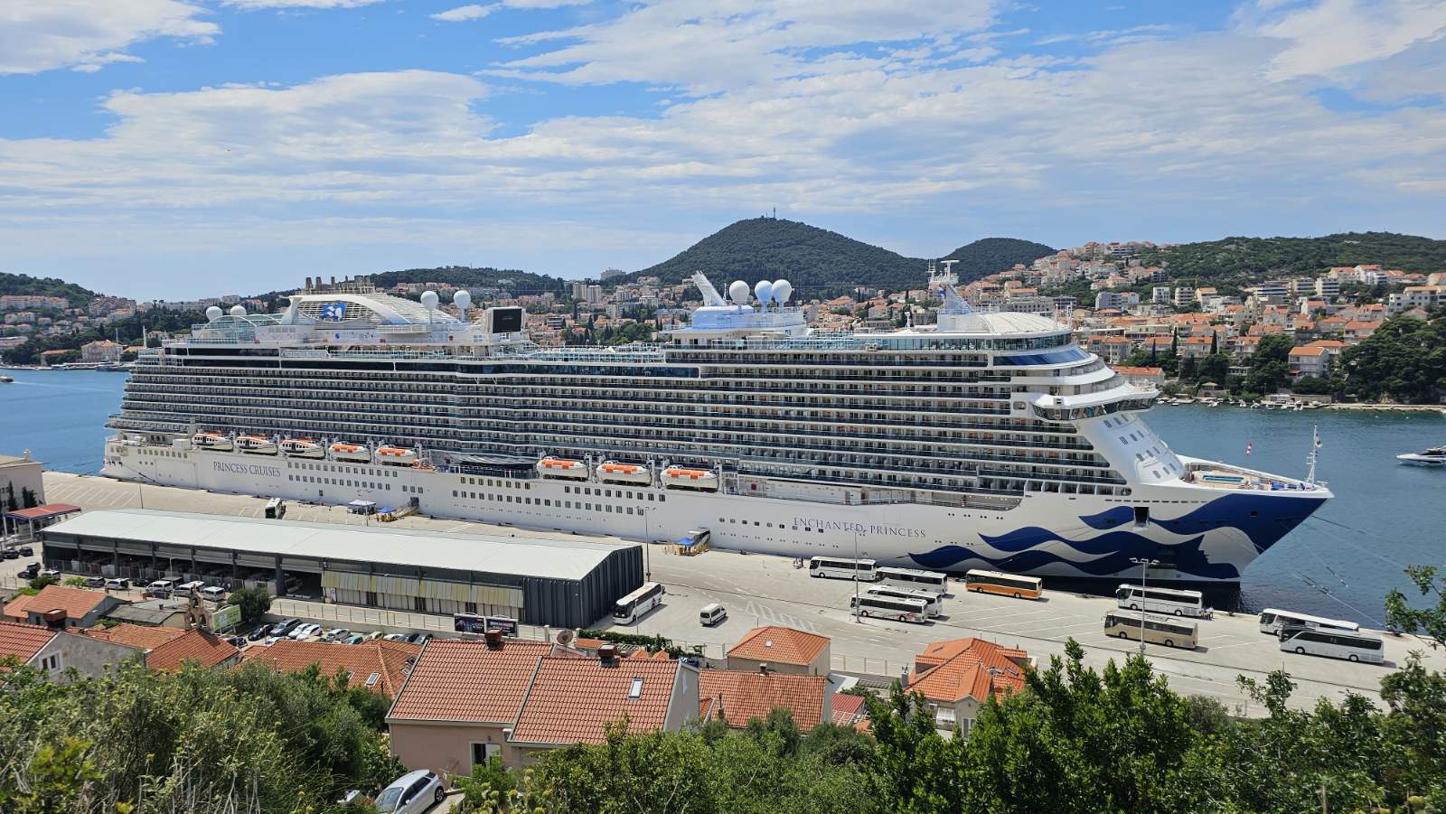 Izvorni naziv: Enchanted Princess ...jpg