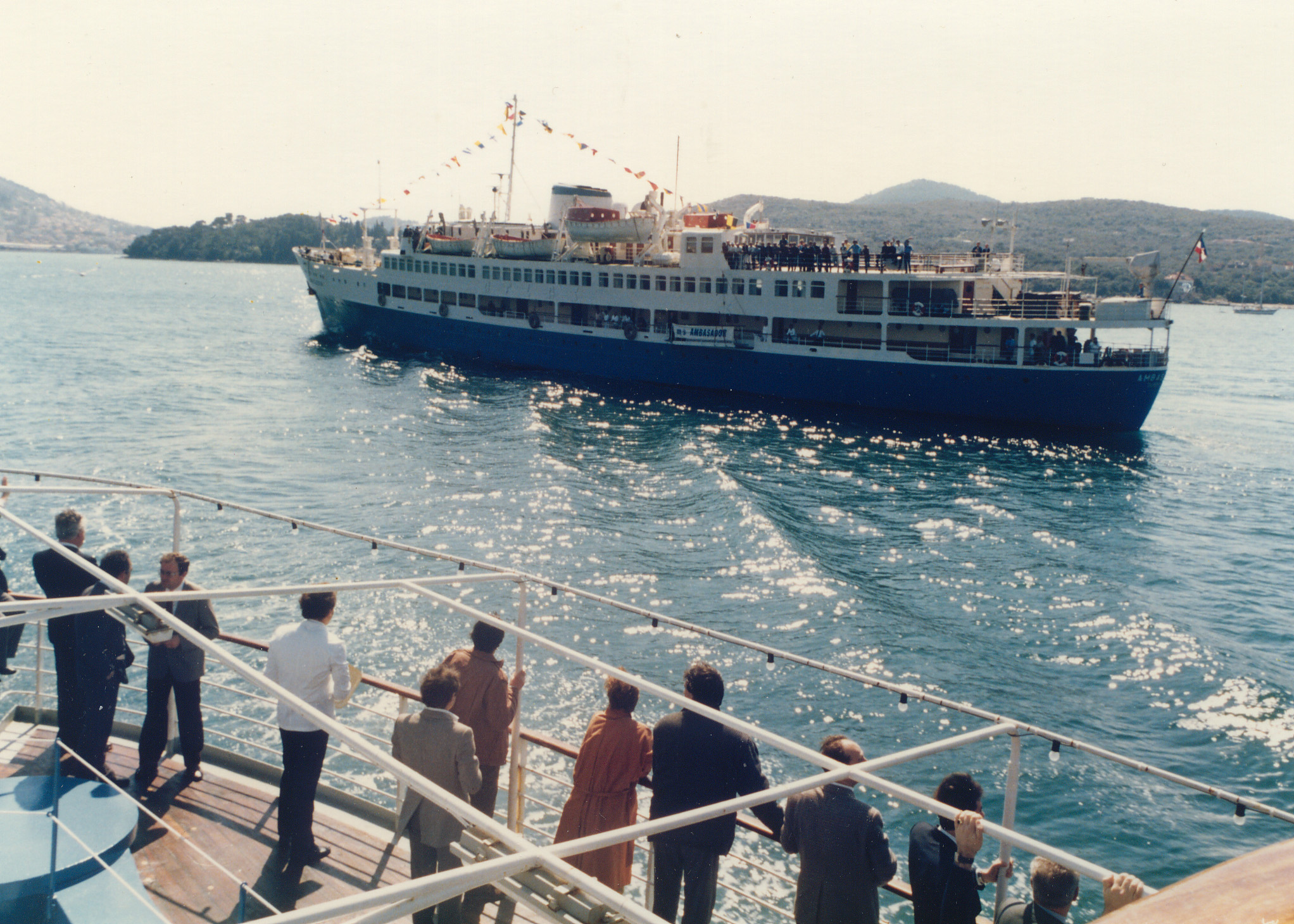 Izvorni naziv: ambasador 03.JPG