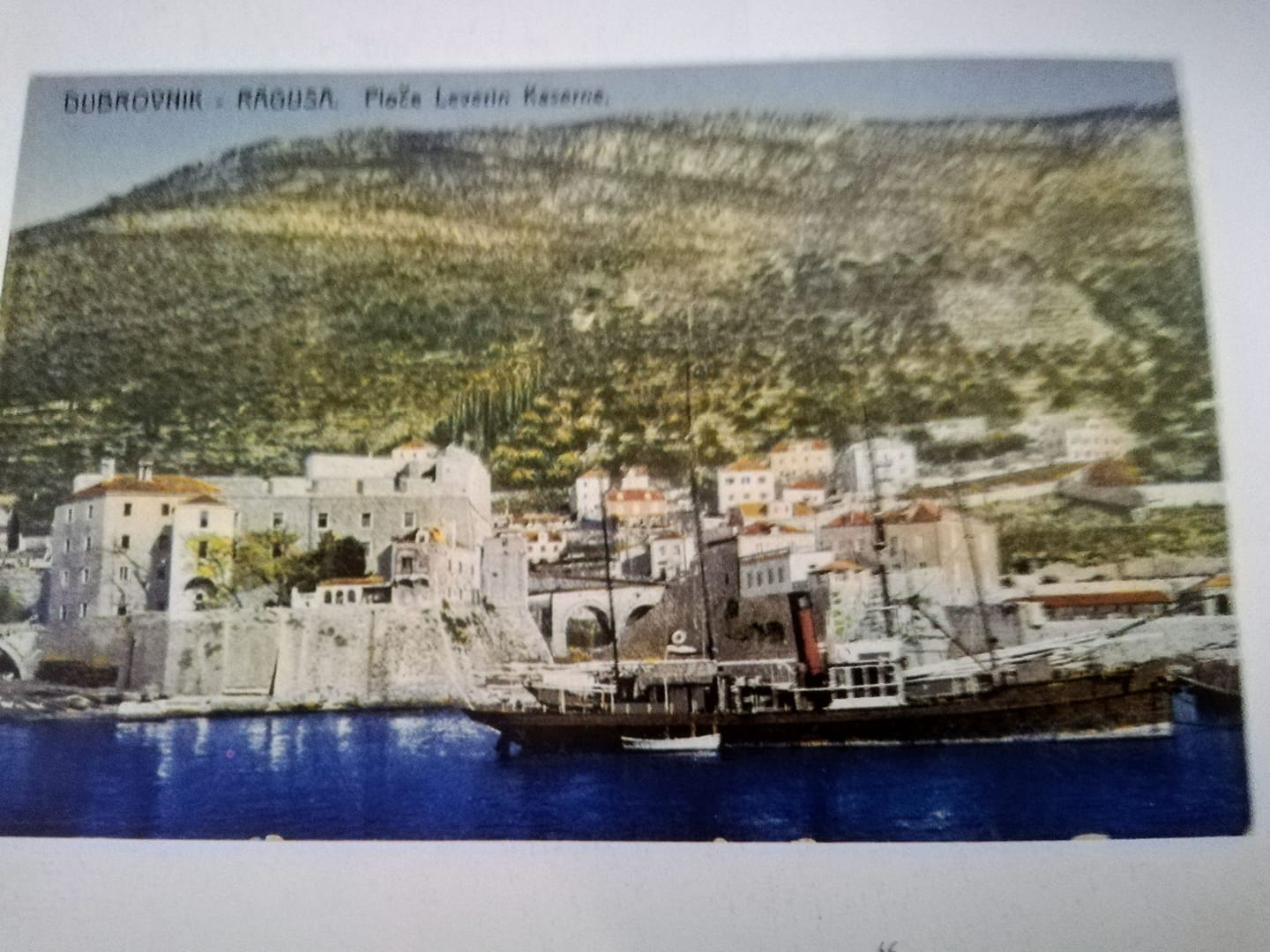 Izvorni naziv: Gruž u boji.jpg