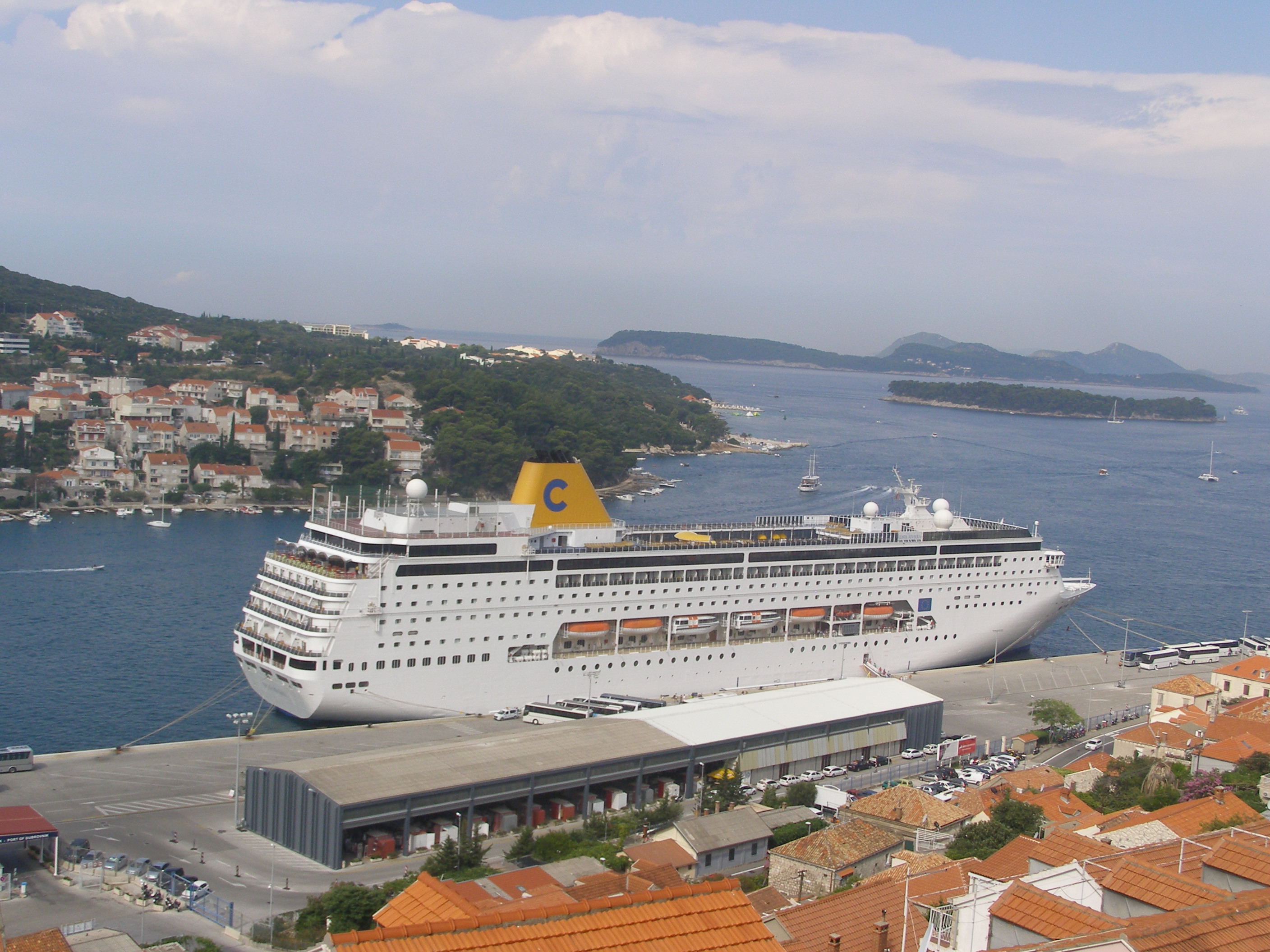 Costa Riviera
