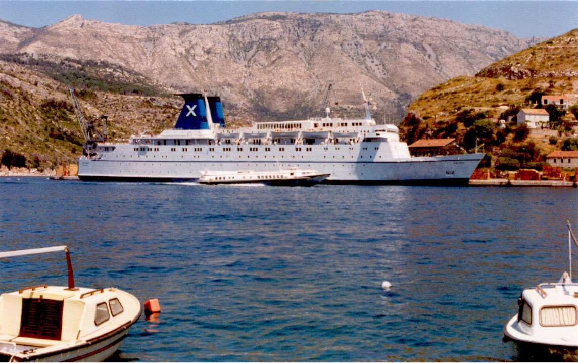 Izvorni naziv datoteke: the azur 00 & krila dubrovnika.jpg