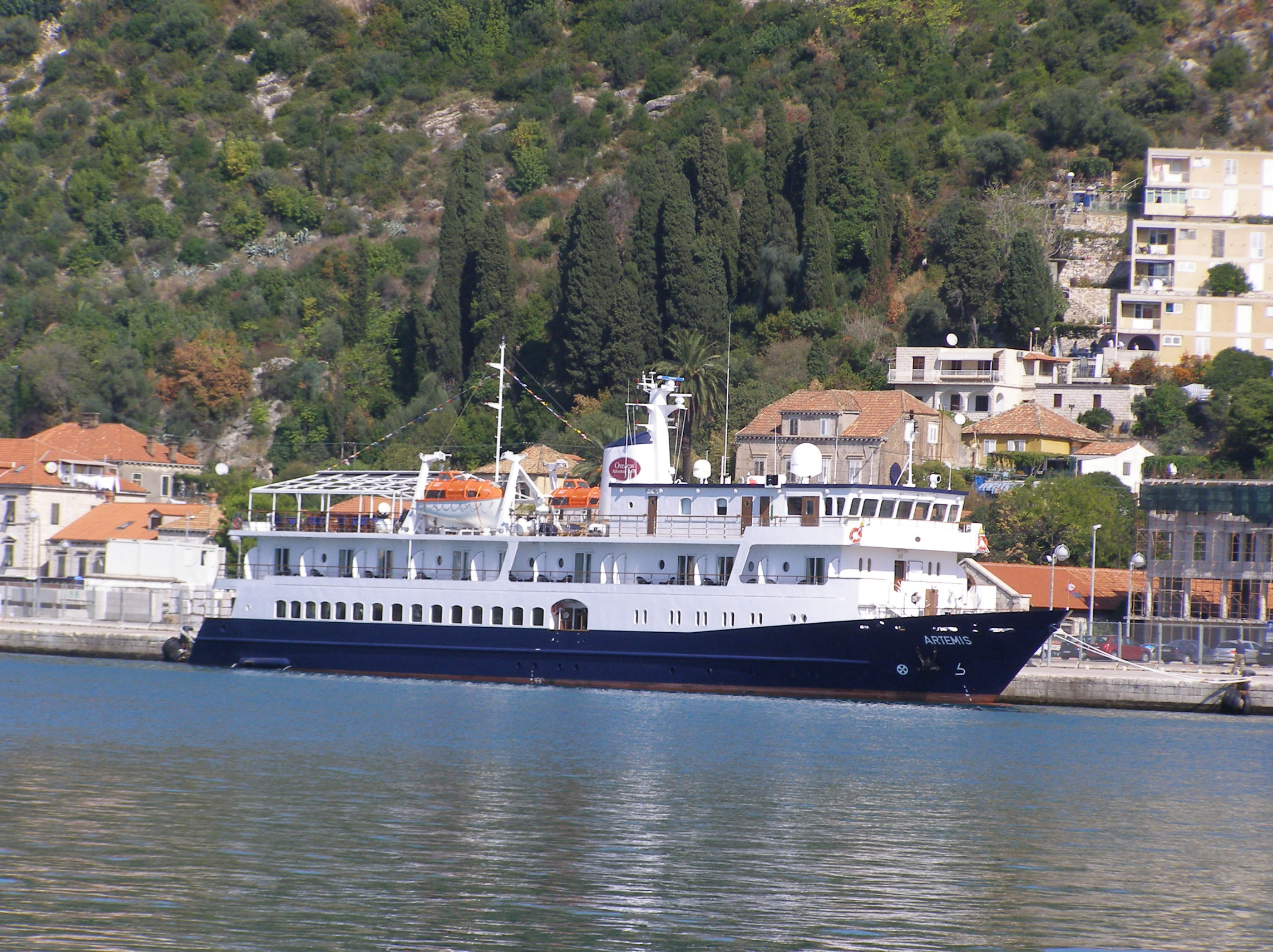 Artemis (Grand Circle)