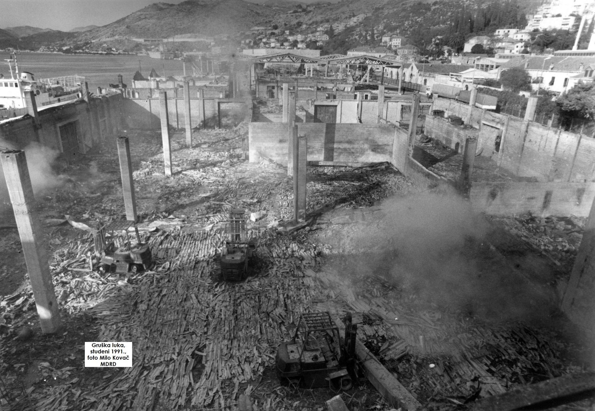 Izvorni naziv: Perast 91.jpg